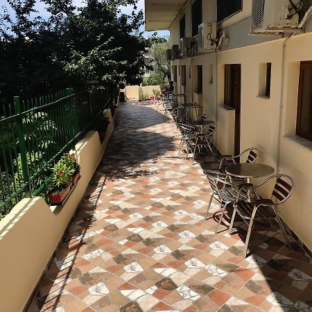 Flutura Apartments Vlorë Екстериор снимка